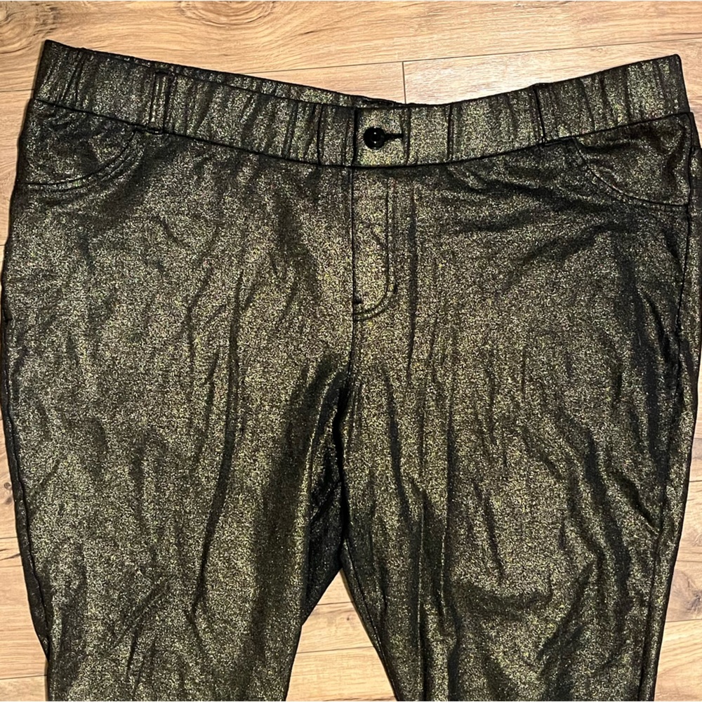 Lane Bryant METALLIC GOLD STRETCH PANTS Size 26 ELASTIC WAISTBAND EUC - Picture 2 of 9